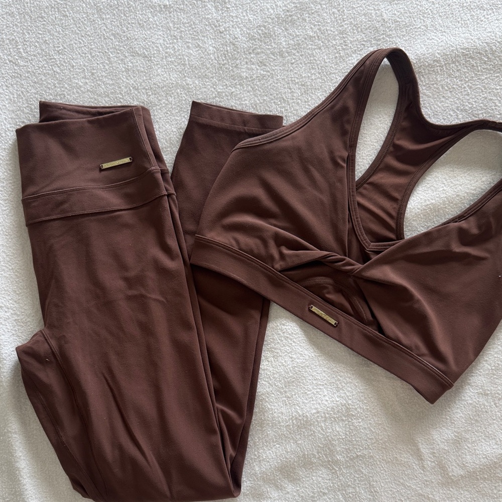 Gymshark x Whitney Simmons Set (Small)